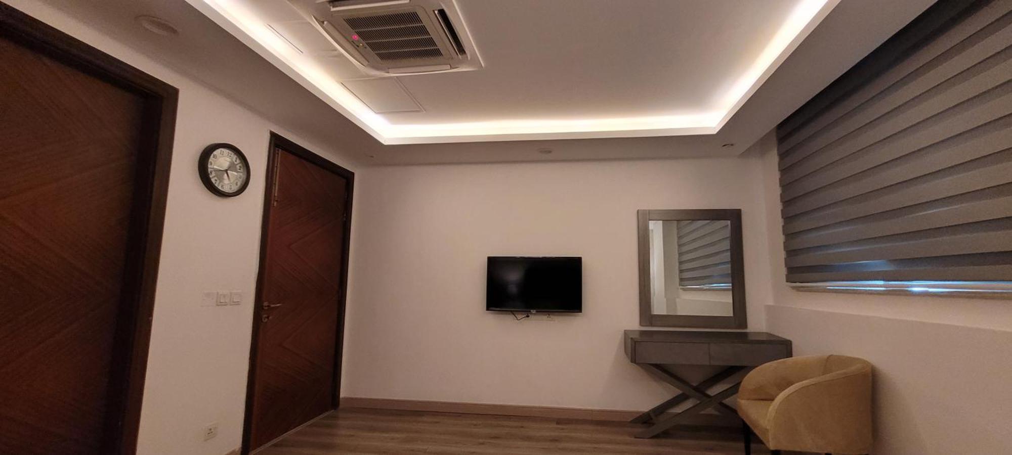 Goldcrest Luxury Apartments Лахор Екстер'єр фото