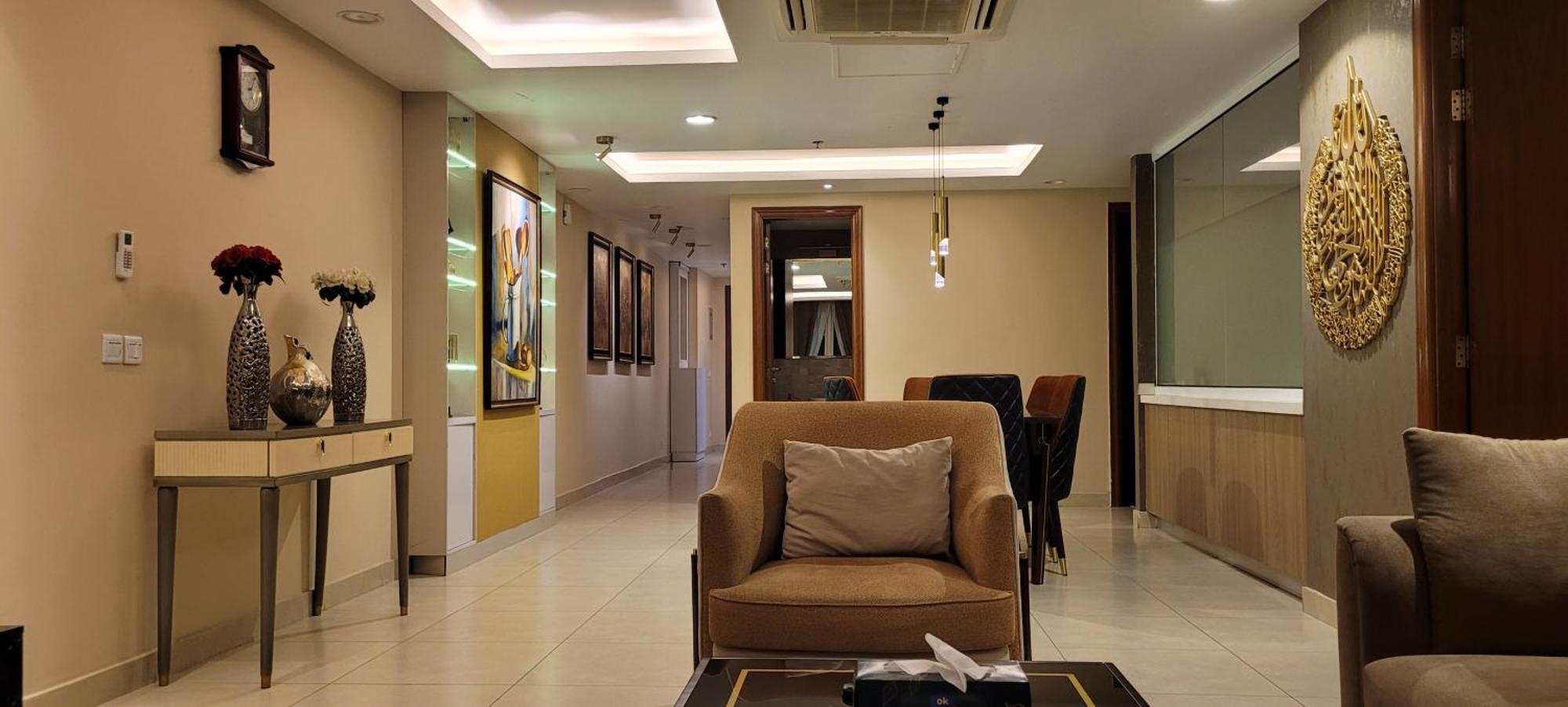 Goldcrest Luxury Apartments Лахор Екстер'єр фото