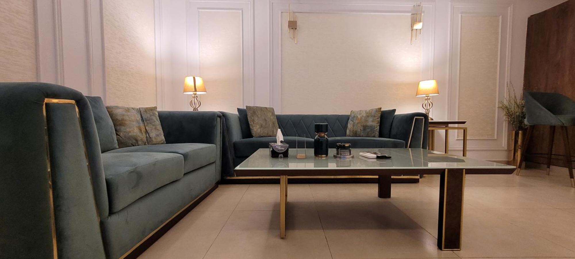 Goldcrest Luxury Apartments Лахор Екстер'єр фото