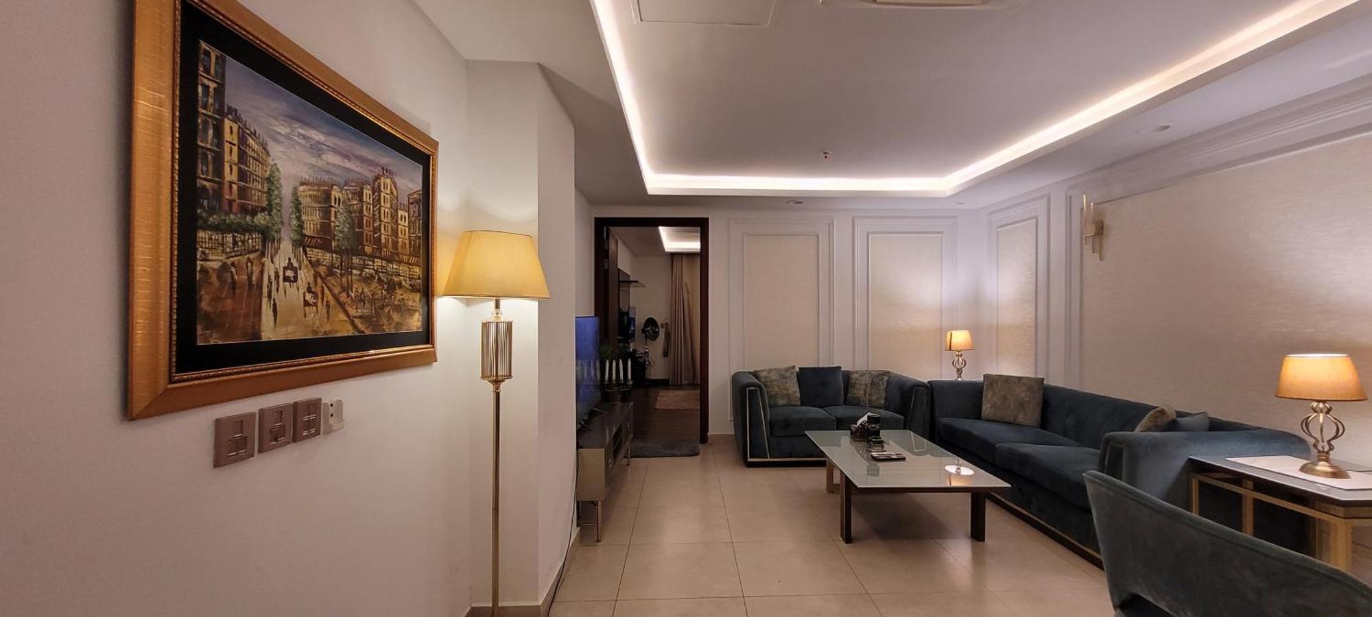 Goldcrest Luxury Apartments Лахор Екстер'єр фото