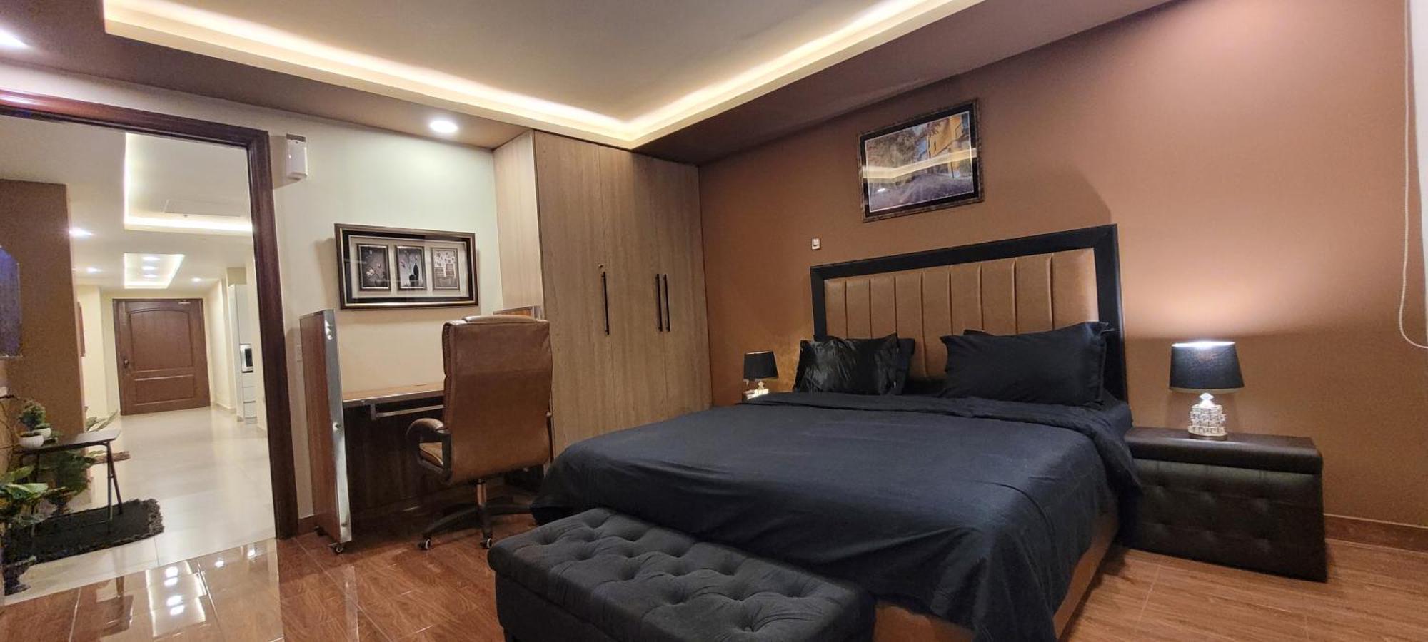 Goldcrest Luxury Apartments Лахор Екстер'єр фото