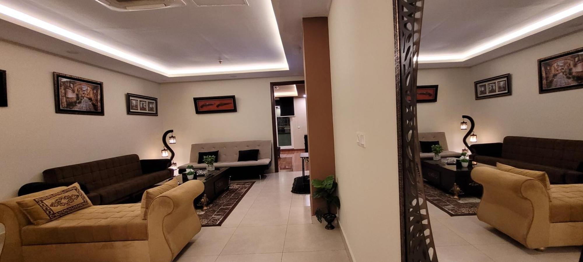 Goldcrest Luxury Apartments Лахор Екстер'єр фото